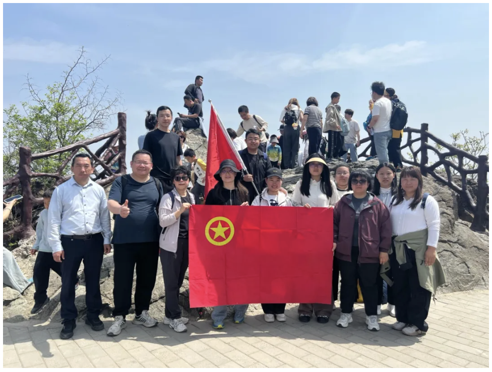 中瑞诚开展&ldquo;缅怀无名英烈&middot;吾辈当自强&rdquo;主题活动